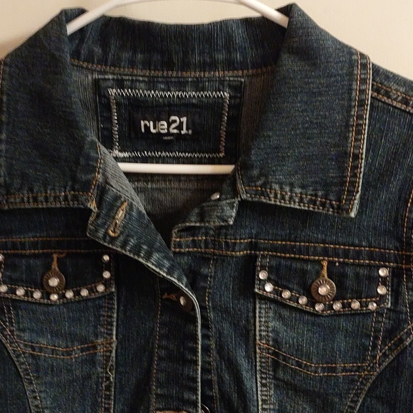 Jean jacket - Picture 3 of 4